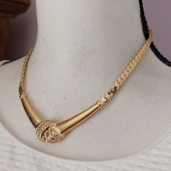 Christian Dior Crystal Embellished Gold Tone Statement Collar Necklace - Picture 2 of 9